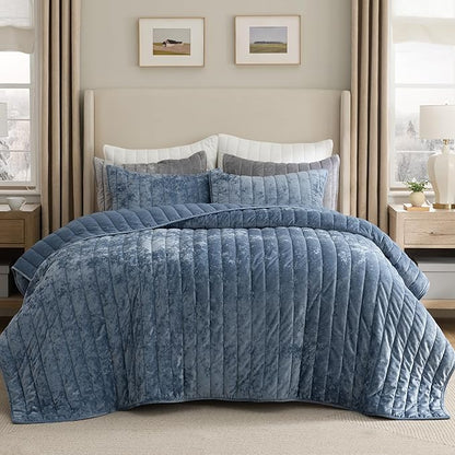 Bedsure Velvet Quilt Queen Size Set - Lightweight Velvet Comforter Queen, Luxury Bedspread Coverlet, Ultra-Soft Winter Bedding Set with 2 Pillow Shams, 90"x96", Blue