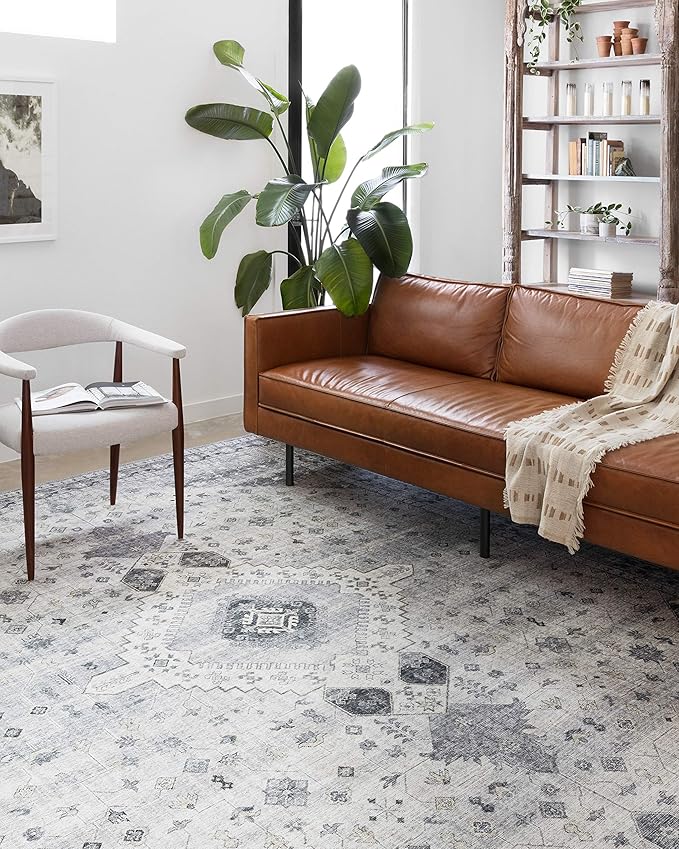 Loloi II Skye Collection SKY-02 Silver/Grey 2'-3" x 3'-9" Accent Rug
