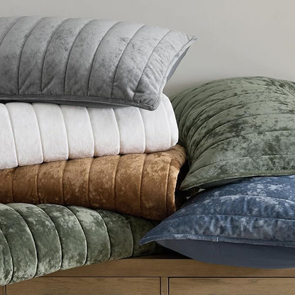 Bedsure Velvet Quilt Queen Size Set - Lightweight Velvet Comforter Queen, Luxury Bedspread Coverlet, Ultra-Soft Winter Bedding Set with 2 Pillow Shams, 90"x96", Olive Green