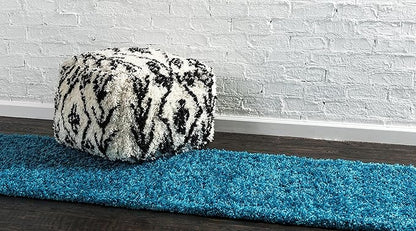 Unique Loom Solid Shag Collection Area Rug (2' 7" x 10' Runner Turquoise)