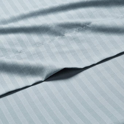 Amazon Basics Deluxe Microfiber Bed Sheets Full Size, 4-Piece, Spa Blue Striped